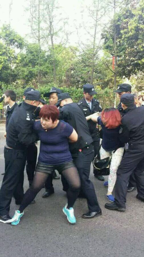 小病自行解决，大病自行了断。重庆医改