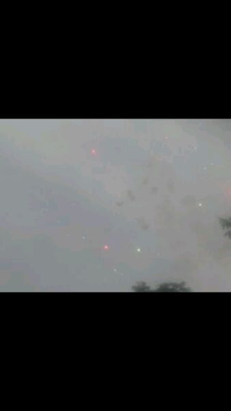 我也是看醉了今天是财神节，这里人都在放鞭炮迎财神进家。