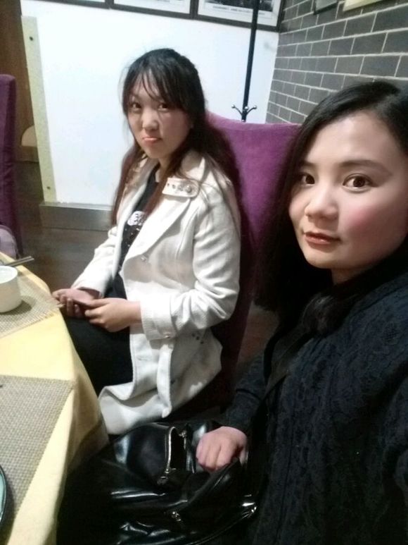 清一色都是女生，你们要不要来工