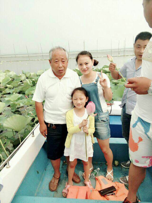 9806