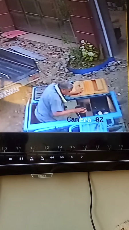 13402